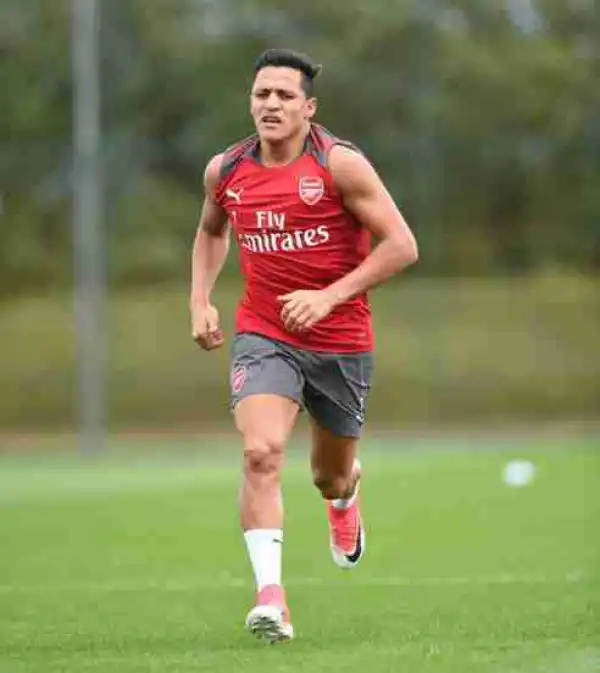 Arsenal Star Alexis Sanchez Devastated As Move To Manchester City Collapses